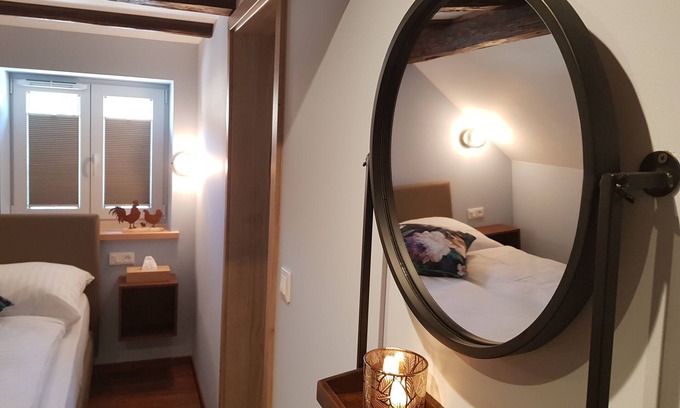 Liepvre Apartamento | L'Attrape-rêve-Apartamento-Baño para personas con movilidad reducida