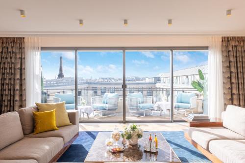 Faubourg-du-Roule Hotel | L'Hôtel du Collectionneur Paris