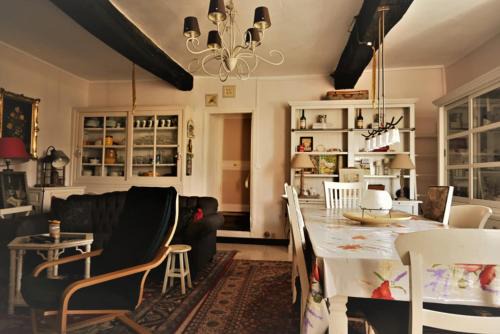 La Celle-sous-Gouzon Casa | l'hirondelle 2 tot 9 personen