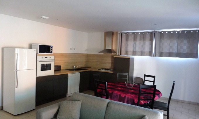 Casteljau Apartamento | Casa rural de 3 estrellas L'Ibie en el sur de Ardèche
