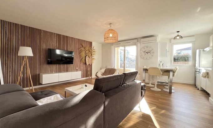 Launaguet Apartamento | L'Idylle confortable & lumineux