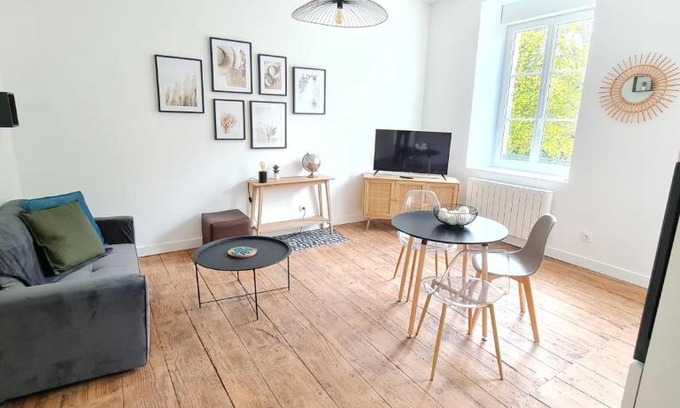 Pontivy Apartamento | L'Imperial 6 - T2 - Centre ville - 1er étage