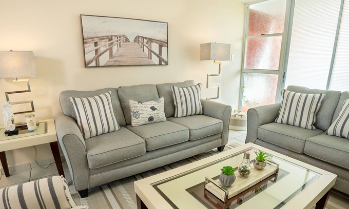 Quebrada Fajardo Apartamento | L'Mar Relax Staycation Family Condo with a Pool