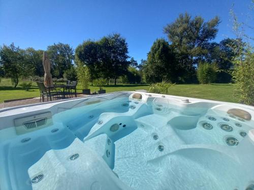 Campuzan Casa | L'Oasis Des Pyrénées