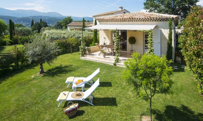 Saint-Paul-de-Vence Villa | "El siguiente Olivaie jardín"