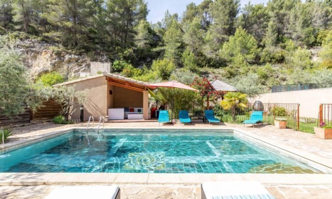 Le Barroux Casa | L'Oliveraie by Interhome