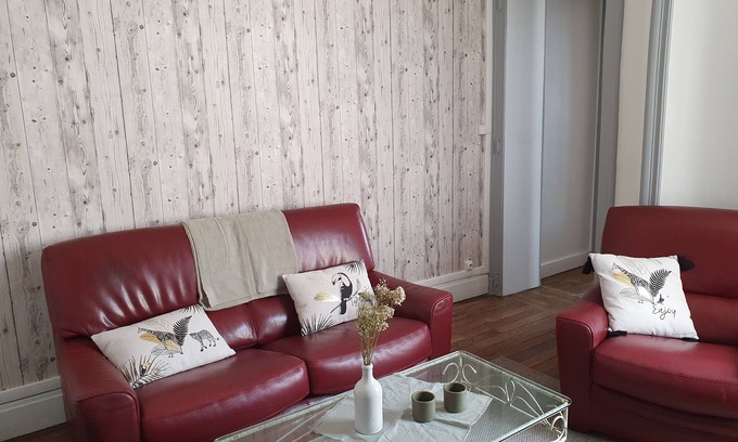 Rives de Meurthe Apartamento | L'OLIVIER IN QUIET NEAR PEPINIERE AND OLD TOWN PLACE STAN NEAR SHOPS