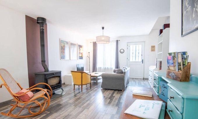 Epeigne-les-Bois Casa | L'Orée du Bois - Charmant gîte 6 pers
