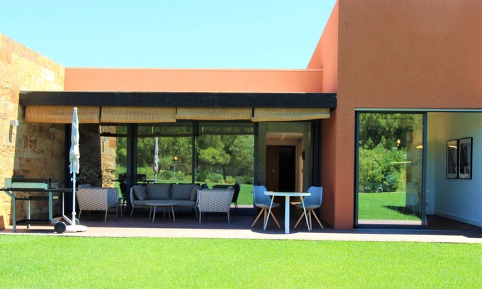 Vilamoura Chalet De Esquí | L'Orangerie Green Garden by SAPvillas