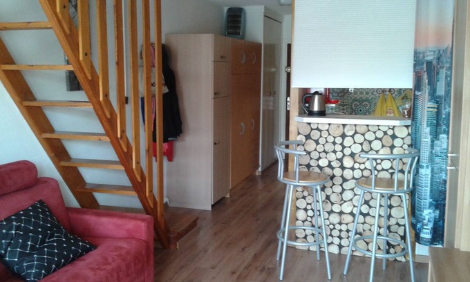 Guillaumes Apartamento | L'Oustalet - Estudio grande con entrepiso