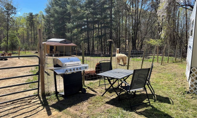Stokes Casa | L & R Ranch Rv Camping, on the farm