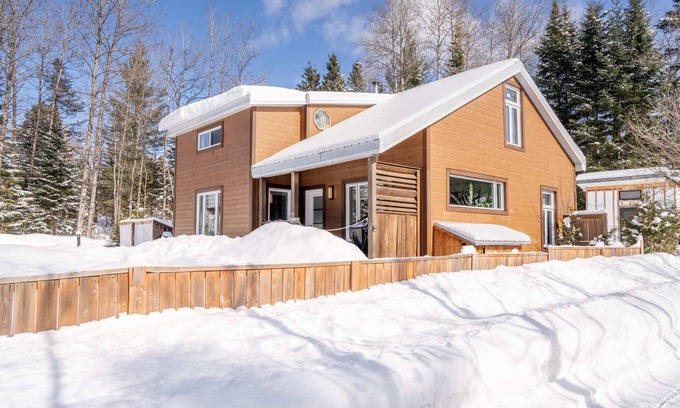 Saint-Brigitte-de-Laval Casa | L'Uatik | Au Coeur des Montagnes
