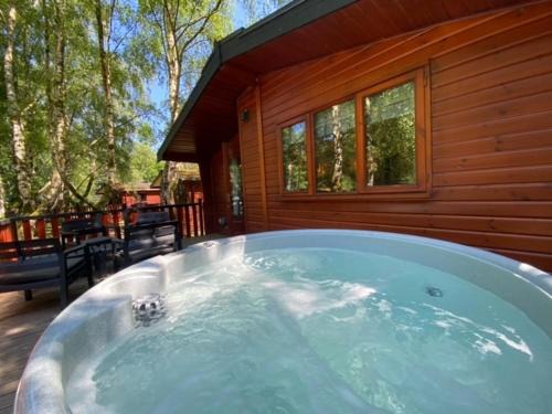 Bethesda Casa | L02 - The Penrhyn Spa with Hot Tub