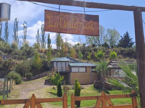 Cacheuta Casa | La Antonia, cabaña al pie de la montaña