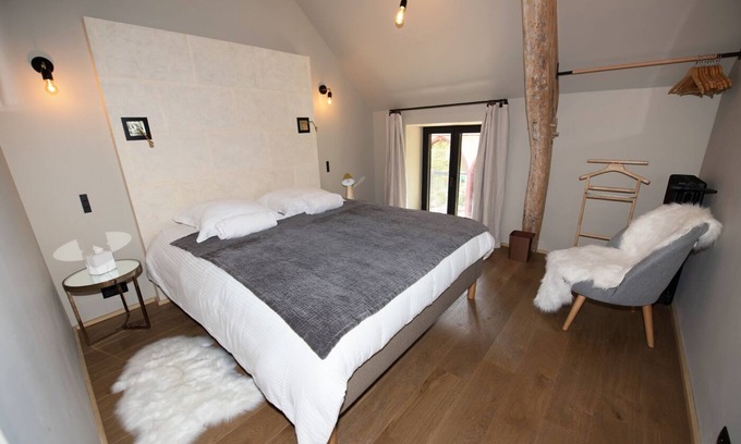 Saint-Laurent-Nouan Apartamento | Apartamento-Habitación con desagüe-Premium-Vista al Jardín-Salvia