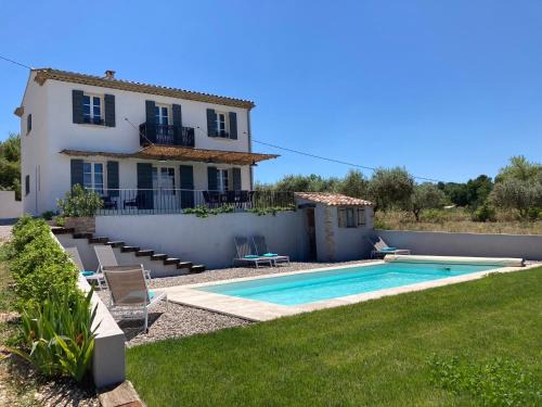 Malemort-du-Comtat Casa | La bastide