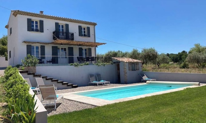 Malemort-du-Comtat Villa | La Bastide