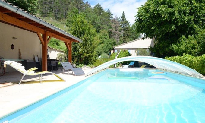 Aouste-sur-Sye Casa | La Bastide Millassole