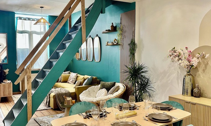 Croix Casa | La Belle Échappée: Cozy house near Lille, close to all amenities & parc barbieux