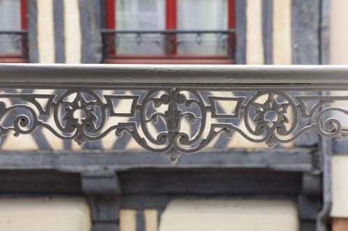 Pont-l'Eveque Casa | La Belle Aventure