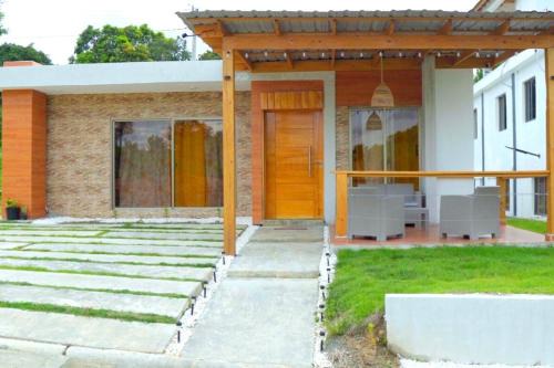 Urbanizacion Raul Ruiz Casa | La Bendición Country House