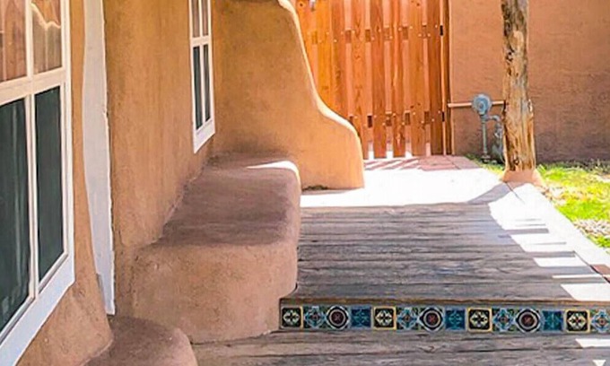 Corrales Casa | La Bendicion in Corrales