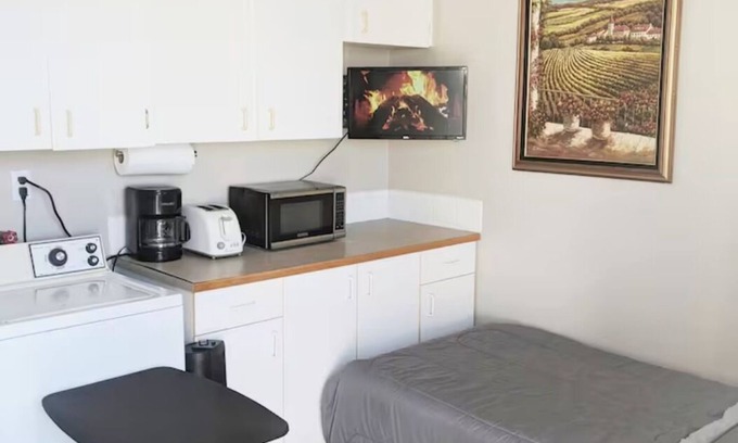 Foothills Apartamento | La Bonita Casita - Enjoy the cool Arizona Weather on a hike or in a Hot Tub!