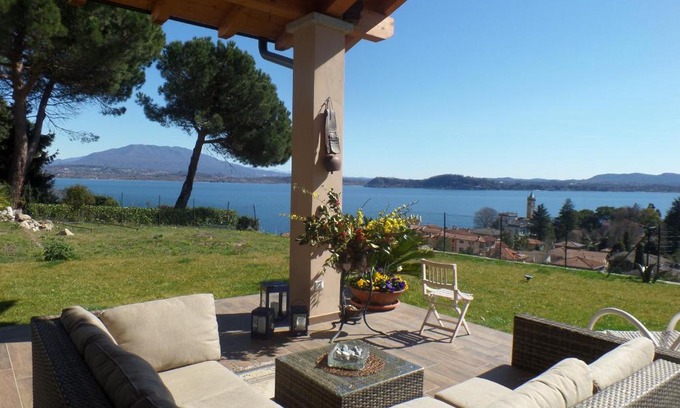 Lesa Villa | La Briciola