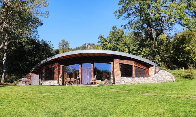 Queyrieres Villa | La Bulle de Bois, unusual ecolodge with private spa - Bulles d'Herbe