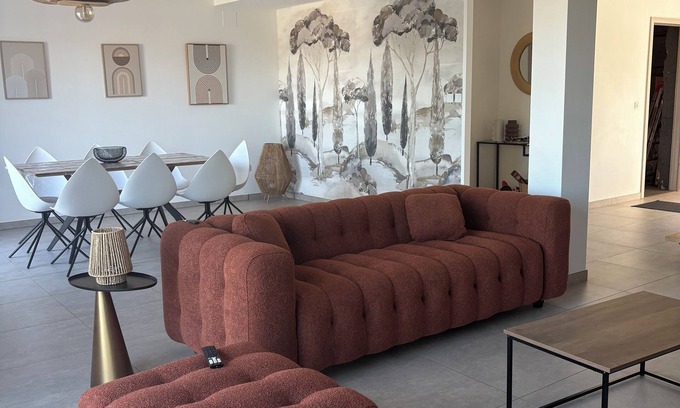 Amneville Casa | La Bulle Dorée Private Jacuzzi Amneville Cité des loisirs 8 p