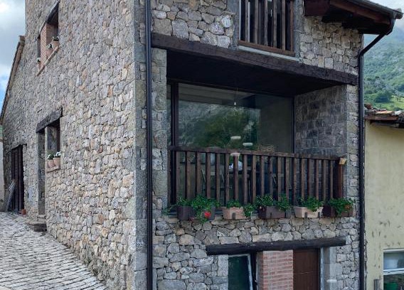 Sotres Casa | La Cabaña de Severina