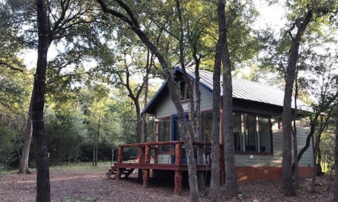 Cedar Creek Cabina | La Cabana Cabin