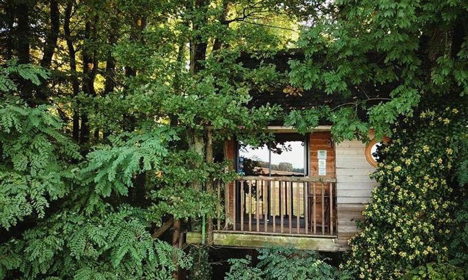 Outines Casa | La Cabane aux Secrets - Au Milieu de Nulle Part