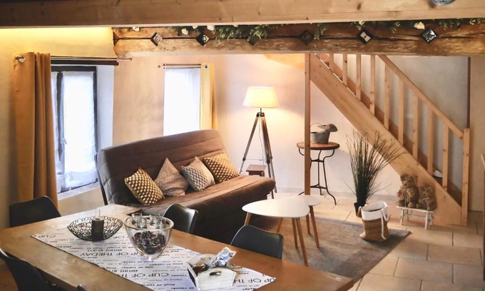 Flines-les-Mortagne Casa | La cabane du chasseur