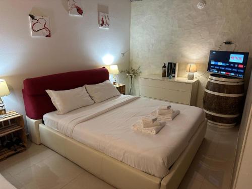 Abbadesse Apartamento | La Cantinetta di Milano - The Wine Cave in Milan, huge 110sqm apartment, Milan Central Station