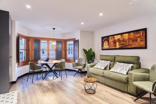 Jaén Apartamento | La Carrera 7 - Baños Árabes - Parking sujeto a disponibilidad