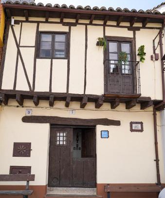 Arenas de San Pedro Apartamento | La casa de la abuela Amalia