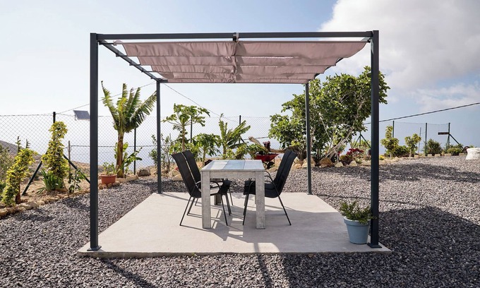 Fasnia Cabaña | La Casa del Barranco, auténtica casa canaria con vistas al Atlántico