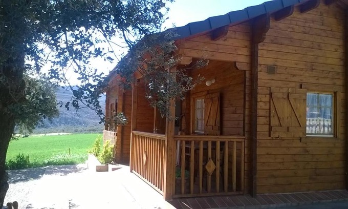 Olocau del Rey Casa | La casa del estanque