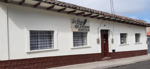 El Ángel Casa | La Casa del Páramo