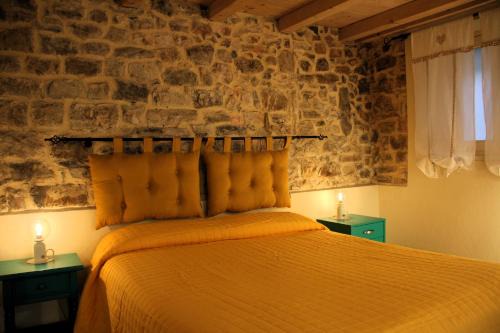Giucano Apartamento | La Casa del Sole a Cosy Nest in Lunigiana, Tuscany