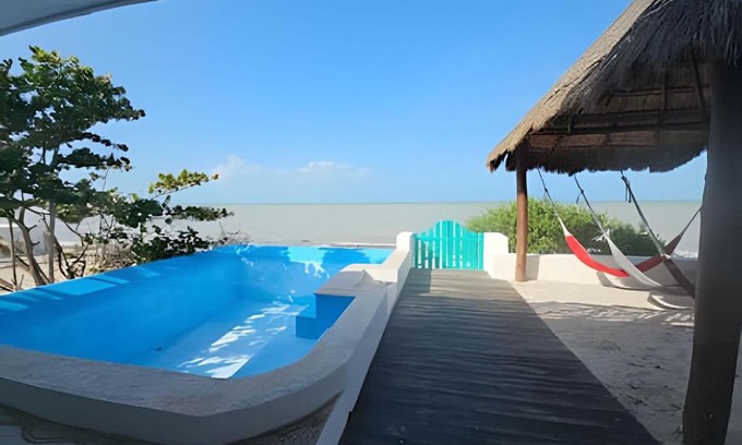Chicxulub Puerto Casa | La Casa Del Velero, Beachfront