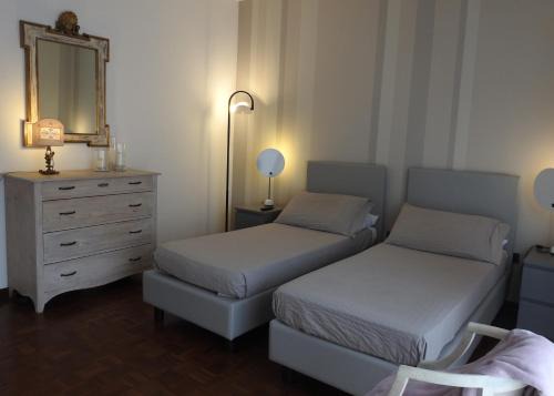 Esine Cama Y Desayuno | La casa di Clara