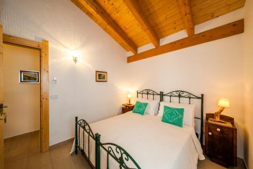 Castelsardo Historic Centre Cama Y Desayuno | La Casa di Mannazzotta 2