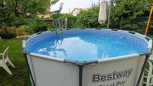 Sistiana Apartamento | La Casa di Mara con Piscina, Giardino, Parcheggio Privato a Sistiana