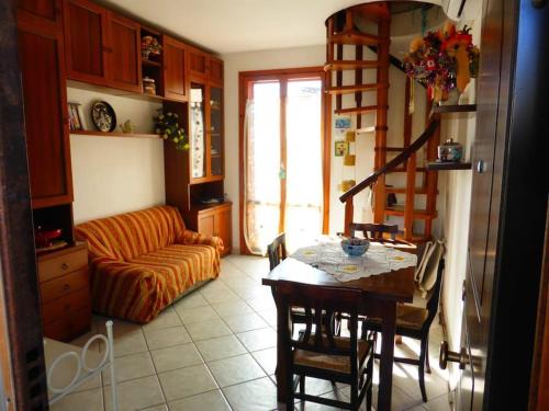 Follonica Casa | La casa di Pane