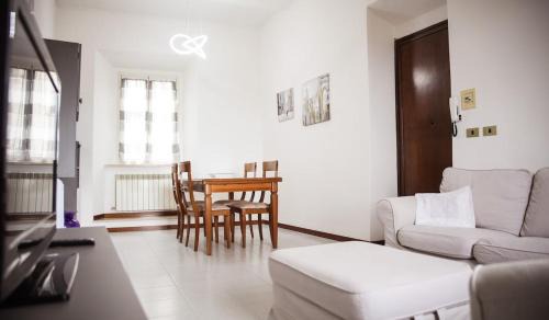 Manciano Apartamento | La Casa in Piazza - Super terrazza - 18' dalle Terme
