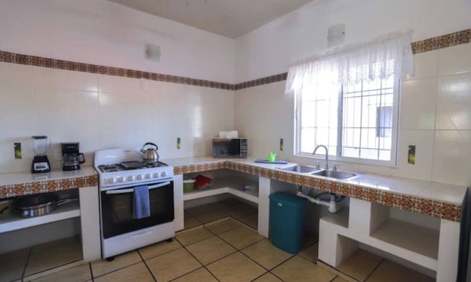 Rincón de Guayabitos Apartamento | La Casa Mariposa - Suite Tortuga