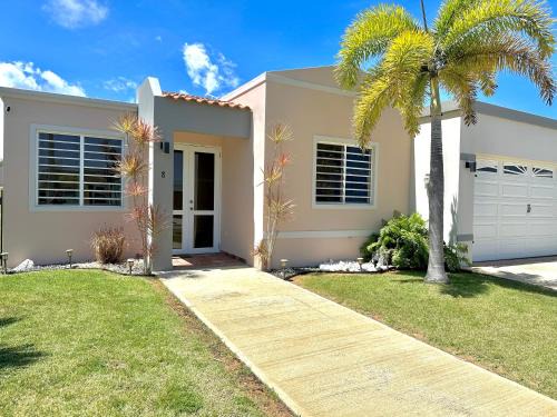 Jobos Casa | La Casandra Beach House