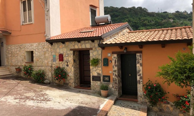 Lamezia Terme Apartamento | La Casetta di Elena
